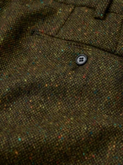 Green Donegal Tweed Trousers -Xmas Festival Shop 22 06 PETER CHRISTIAN STUDIO MT61 TWEED CLOSEUP 2 1280px 36692.1662738842